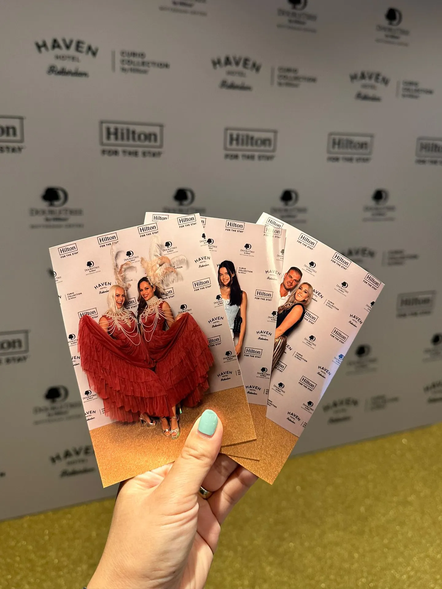 photobooth prints red carpet